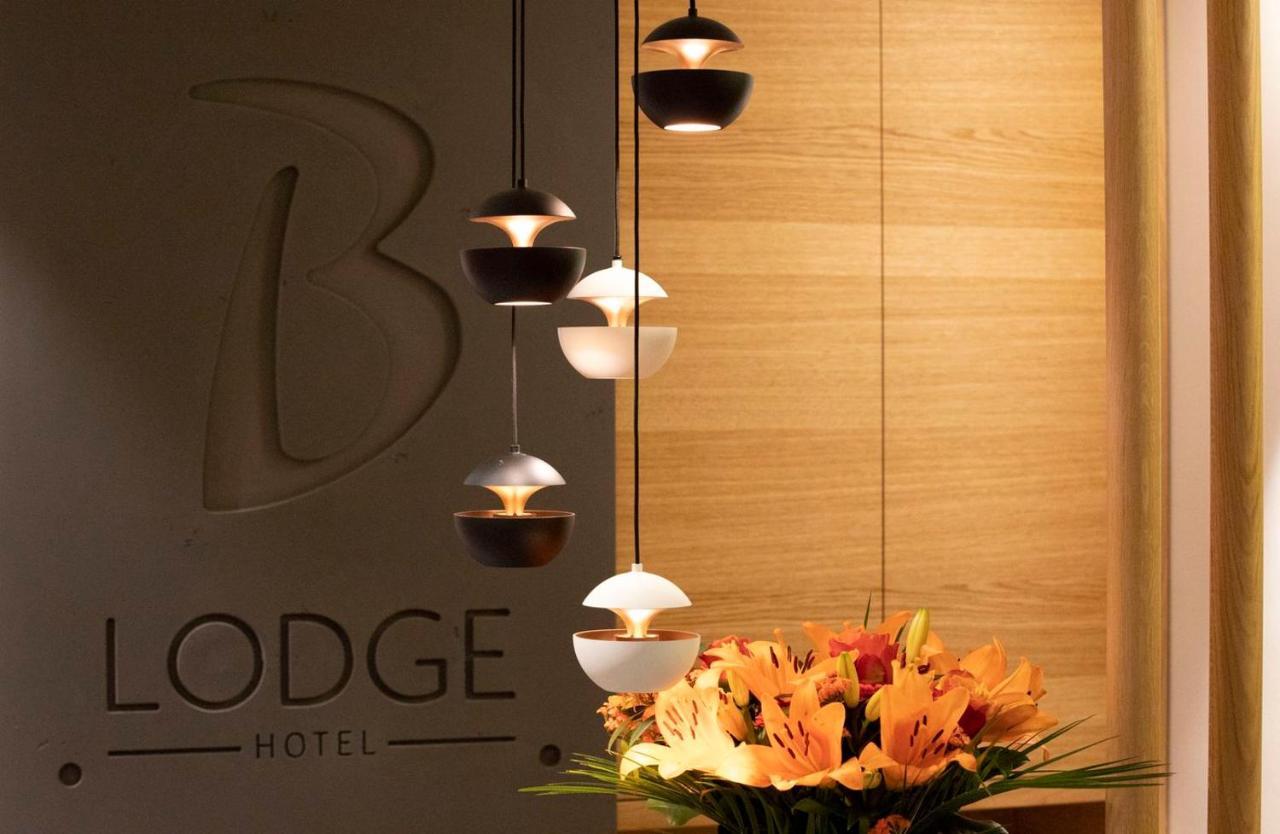 B-Lodge Boutique Hotel Louvain-la-Neuve Exterior photo
